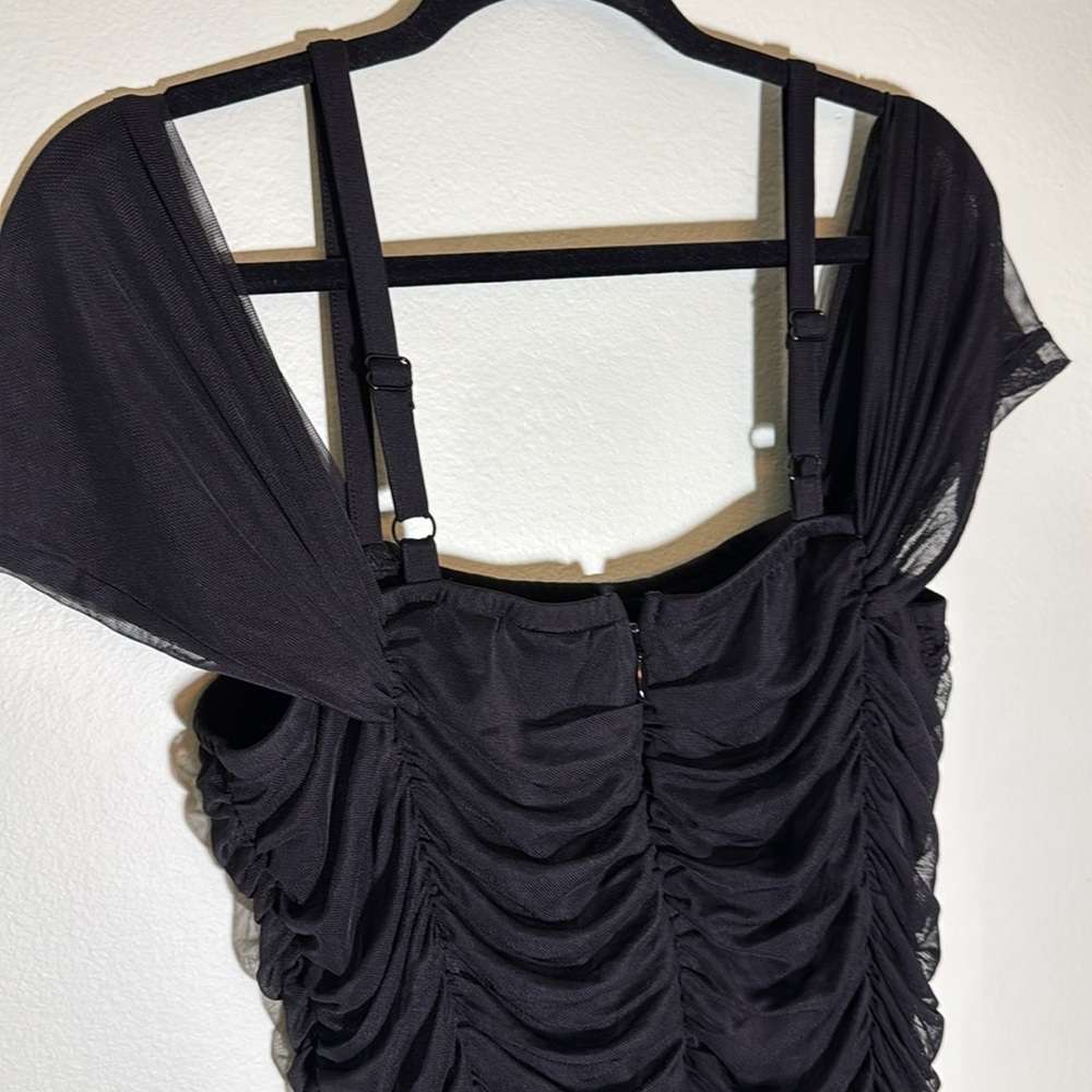 Torrid size 2 Black Mesh Ruched Cold Shoulder Bodycon Dress - Picture 13 of 13